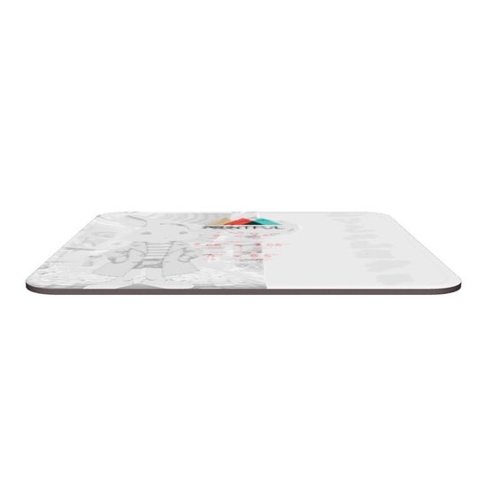 Tapis de souris : L’envol commence ici — Stray Kids, le battement d’ailes dans l’ombre du geste.