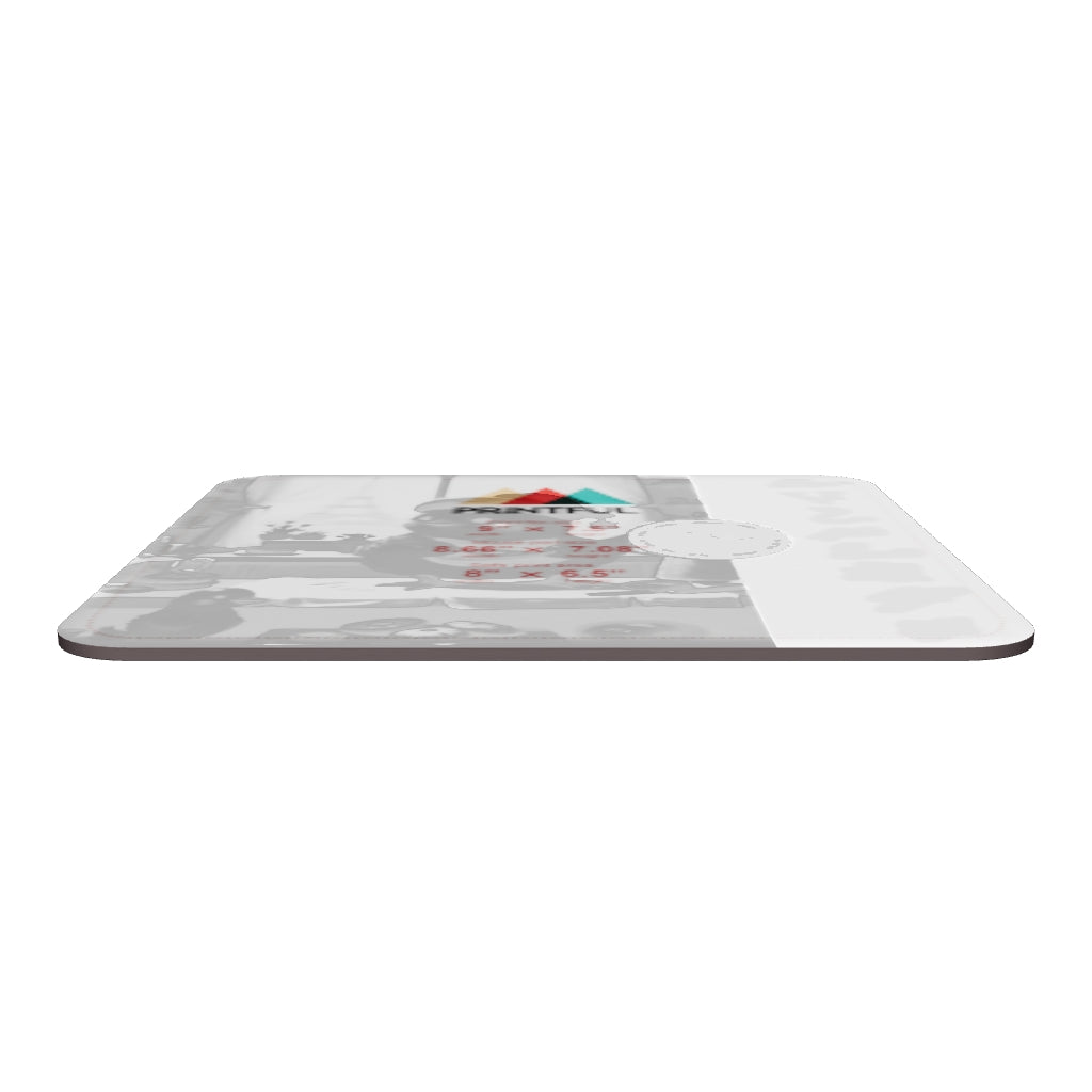 Tapis de souris : L’espace calme où naissent les tempêtes — Stray Kids, le souffle derrière chaque intention.