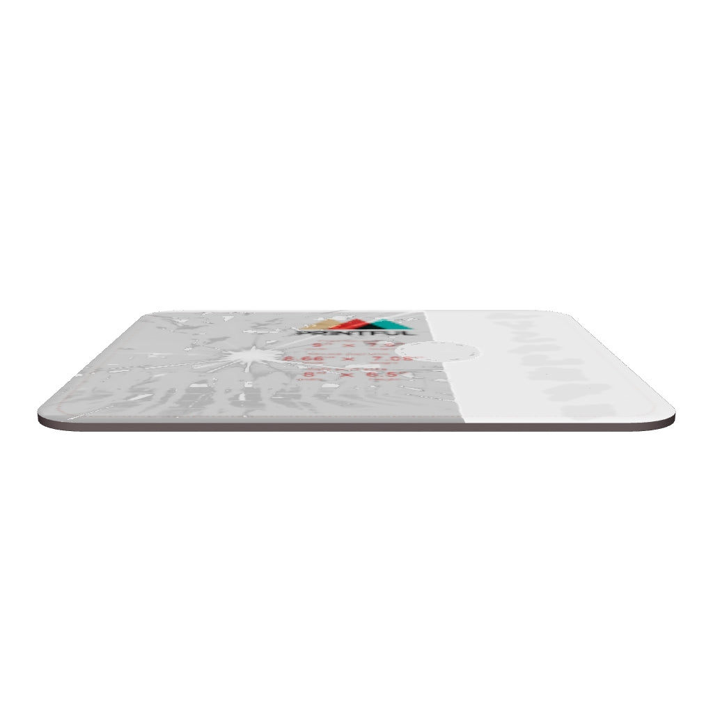 Tapis de souris : Là où l’immobile prend vie — Stray Kids, souffle invisible qui guide chaque geste.