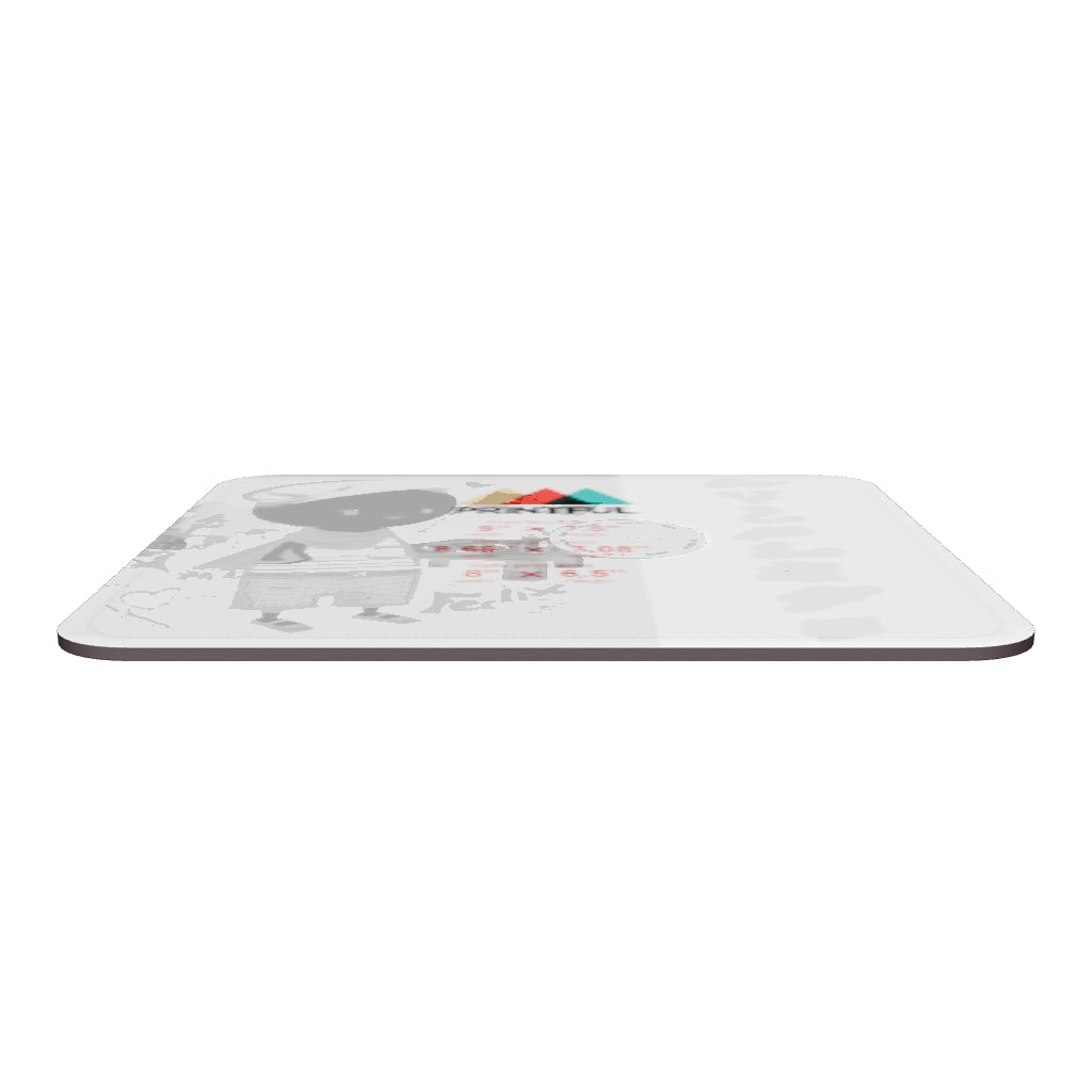 Tapis de souris : Le souffle calme avant la tempête — Stray Kids, la force tranquille derrière l’intensité.
