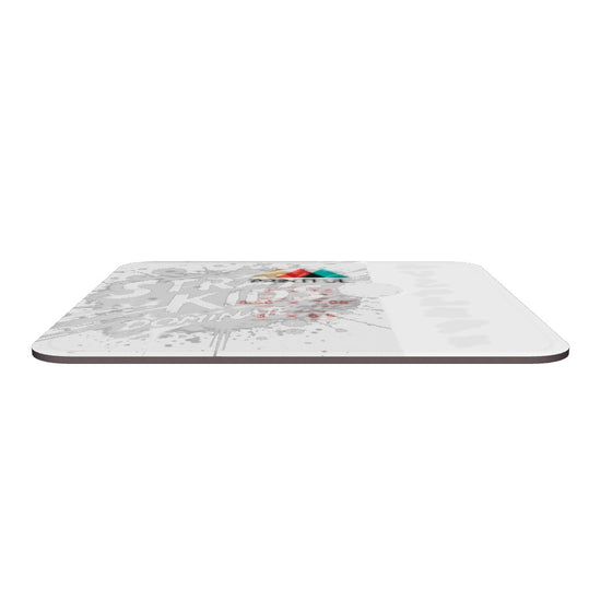 Tapis de souris : Une étendue de possibilités — Stray Kids, guide dans l’invisible.
